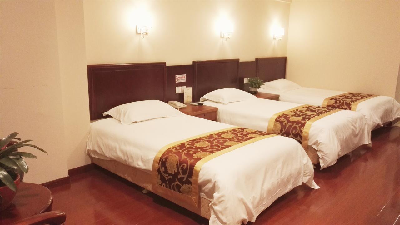 Greentree Inn Yunnan Lijiang Qixing Street Express Hotel ภายนอก รูปภาพ