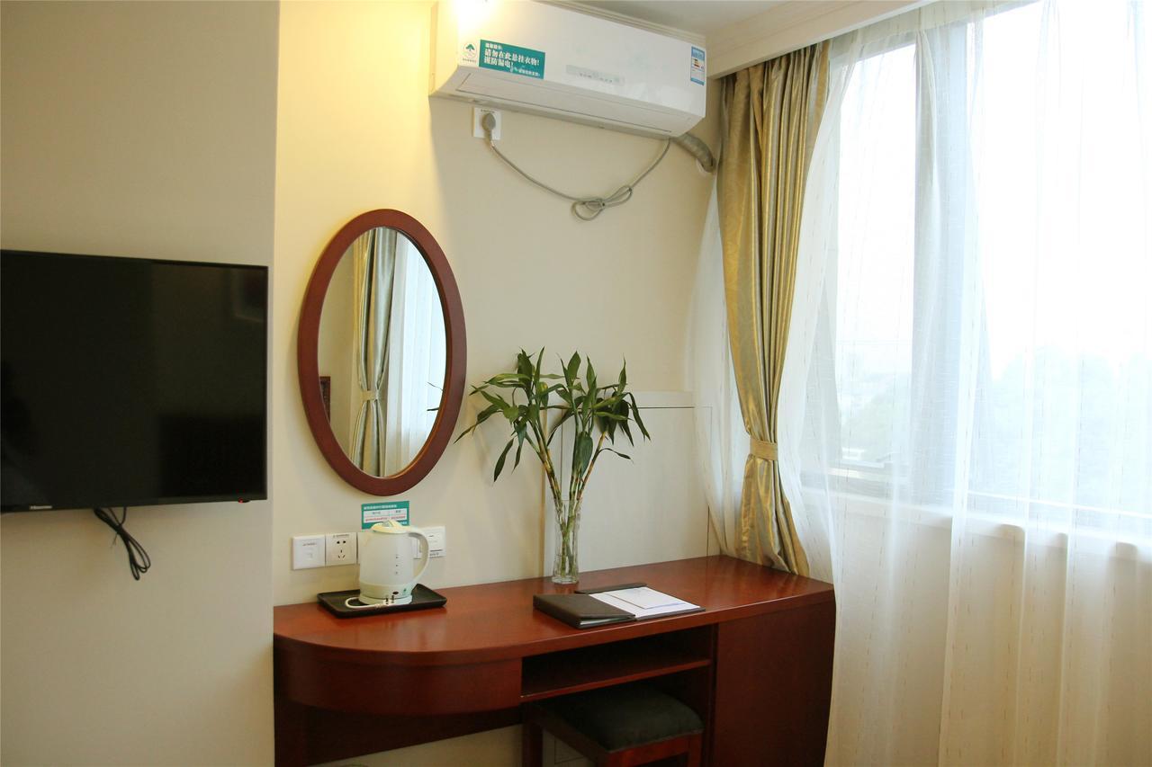 Greentree Inn Yunnan Lijiang Qixing Street Express Hotel ภายนอก รูปภาพ